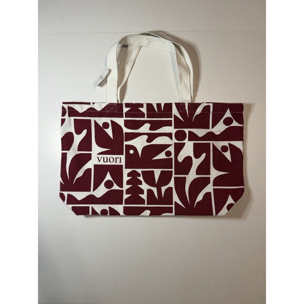 VUORI LIMITED EDITION HOLIDAY 2025 TOTE BAG RED WHITE CODY HUDSON CANVAS XL NEW